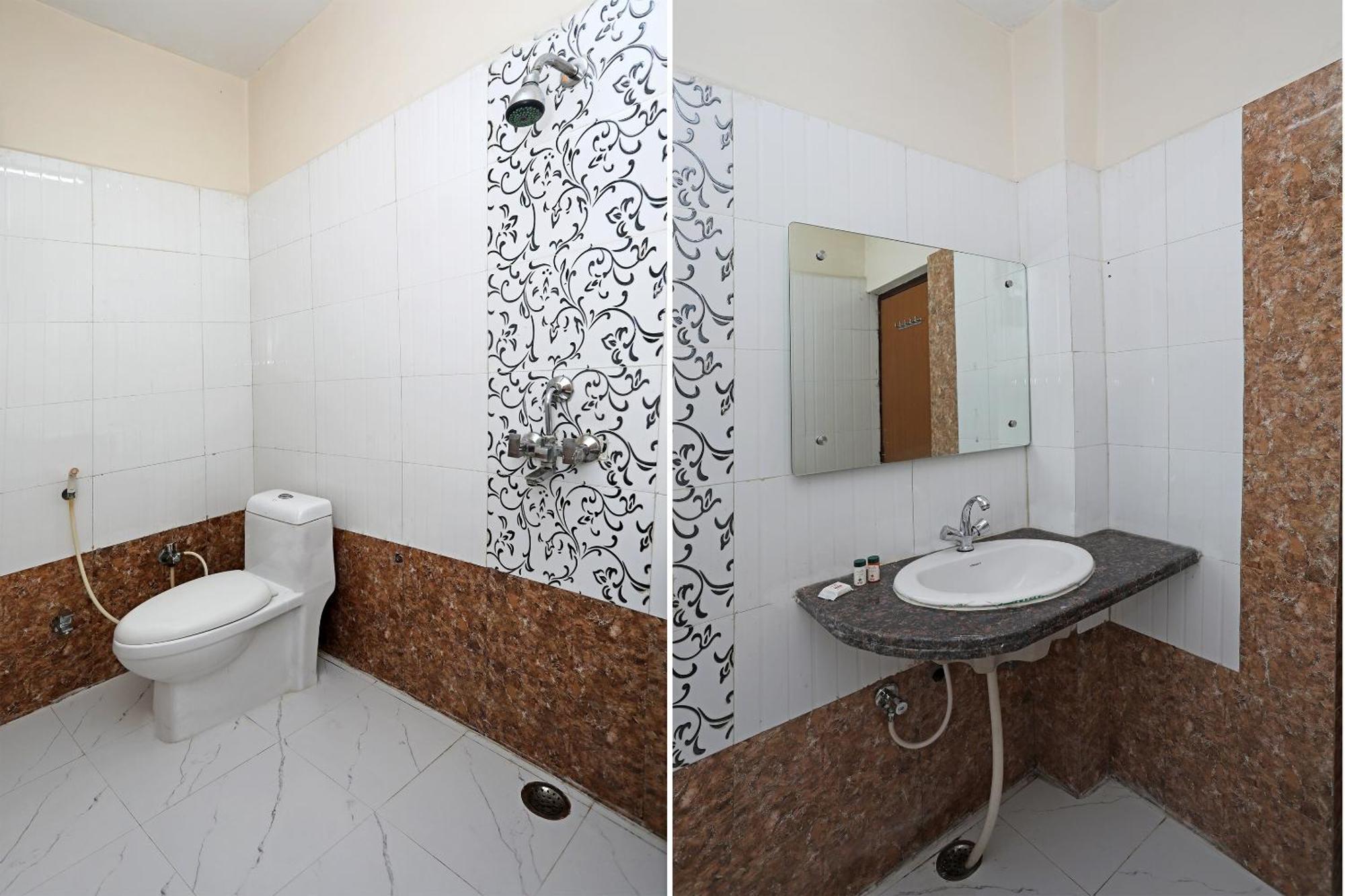 Hotel O Shanti Palace Агра Екстериор снимка