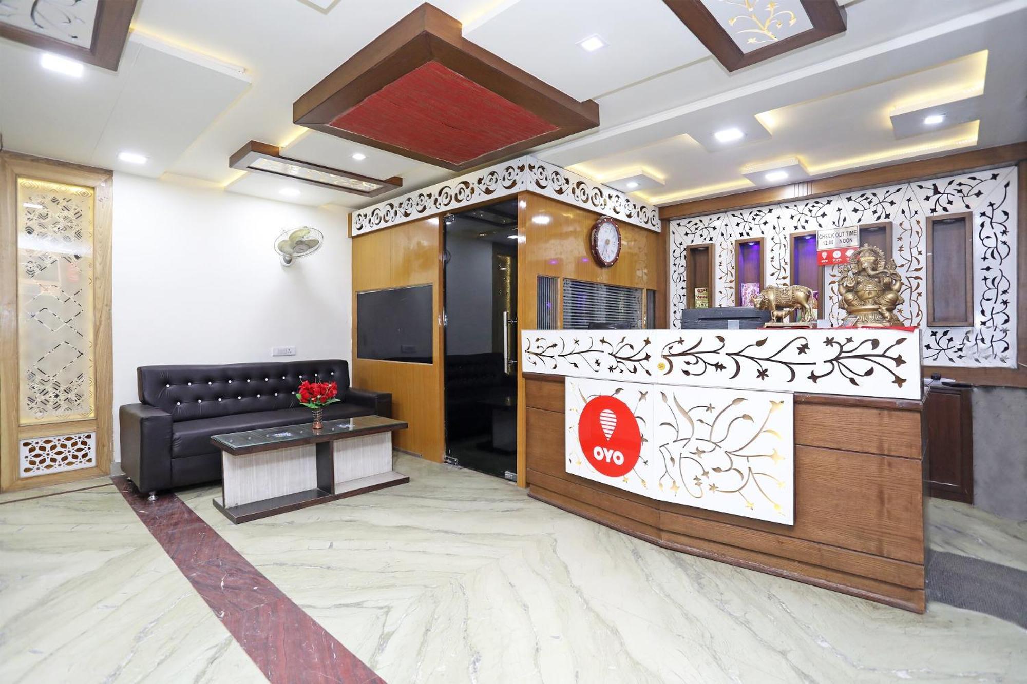 Hotel O Shanti Palace Агра Екстериор снимка